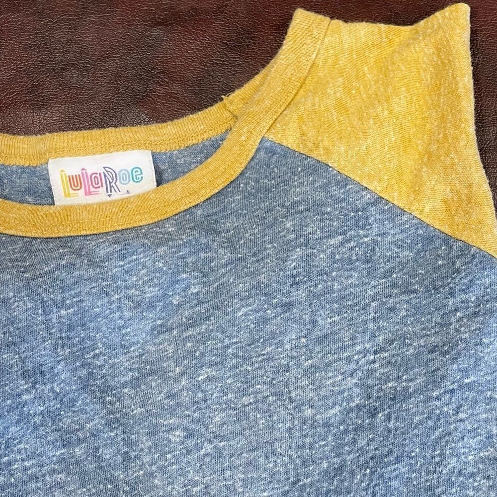 LulaRoe Randy shirt‎ - Picture 5 of 6